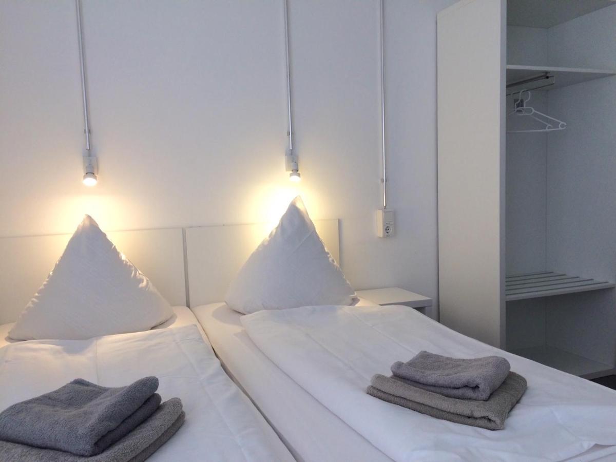 Apartment&Rooms Near Brandenburg Gate Berlim Exterior foto
